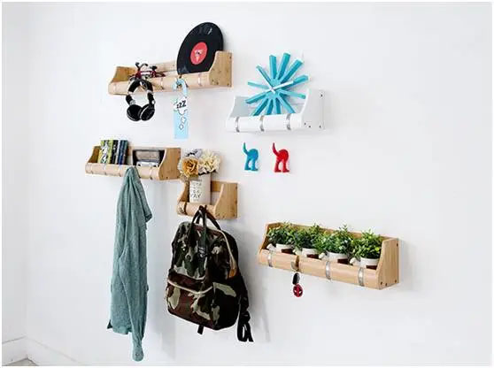 Decorative Hanging Shelf for Entryway